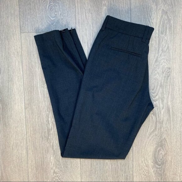 Aritzia Babaton Gabriel Pants Pleated Straight Slim Leg Trousers Navy Size 0 - Picture 13 of 14